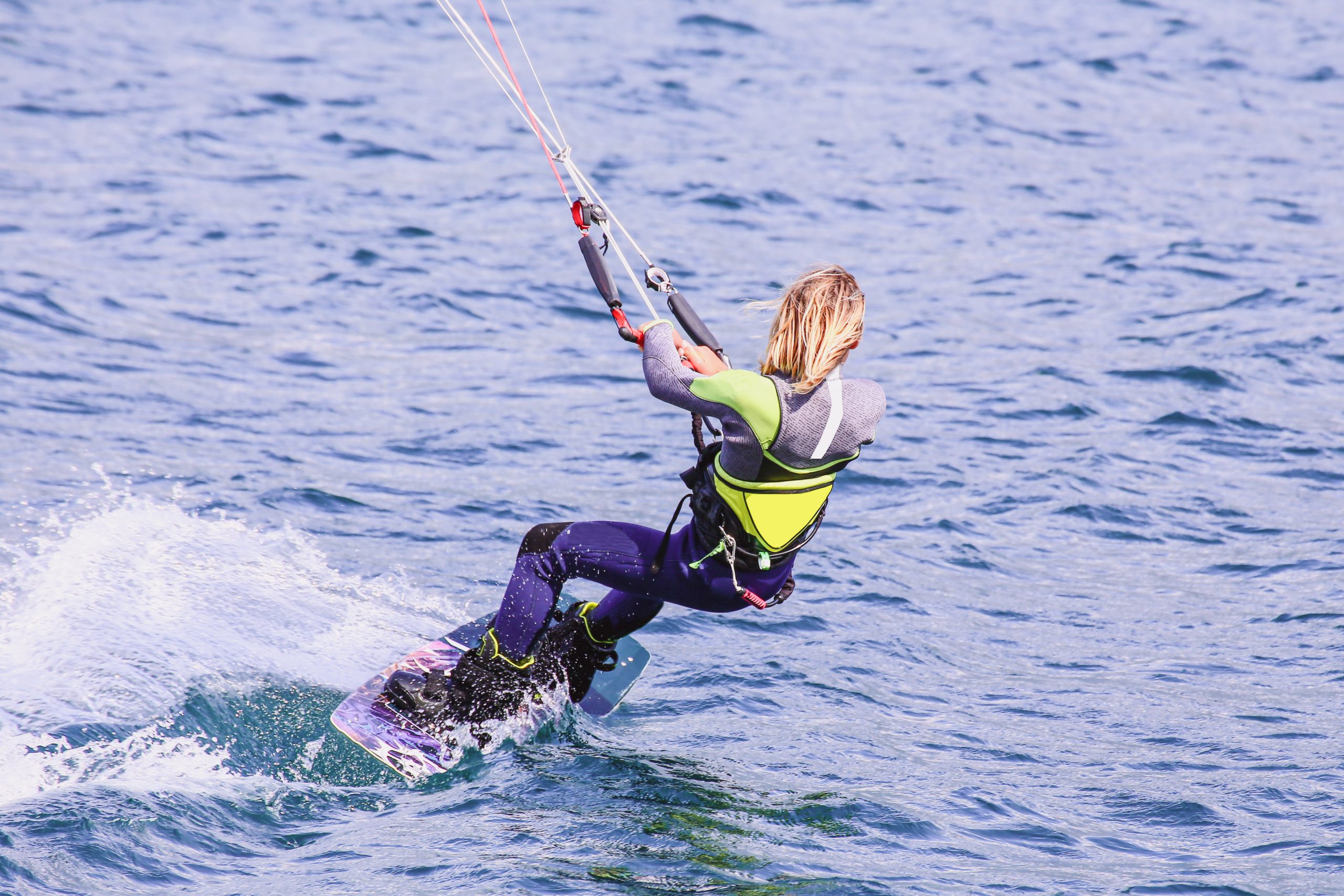 Kiter auf dem Wasser