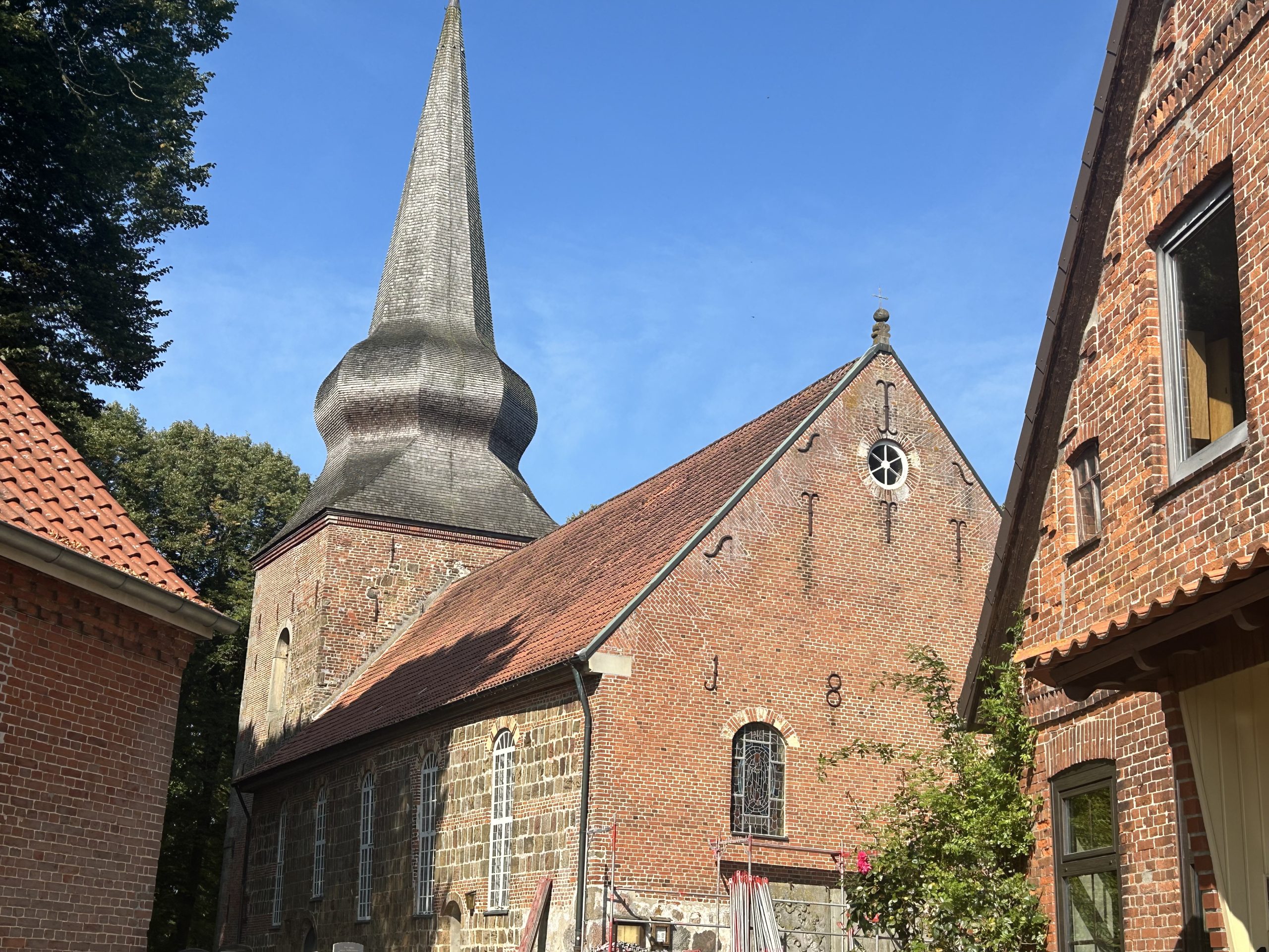 St. Peter und Paul Kirche in Cappel