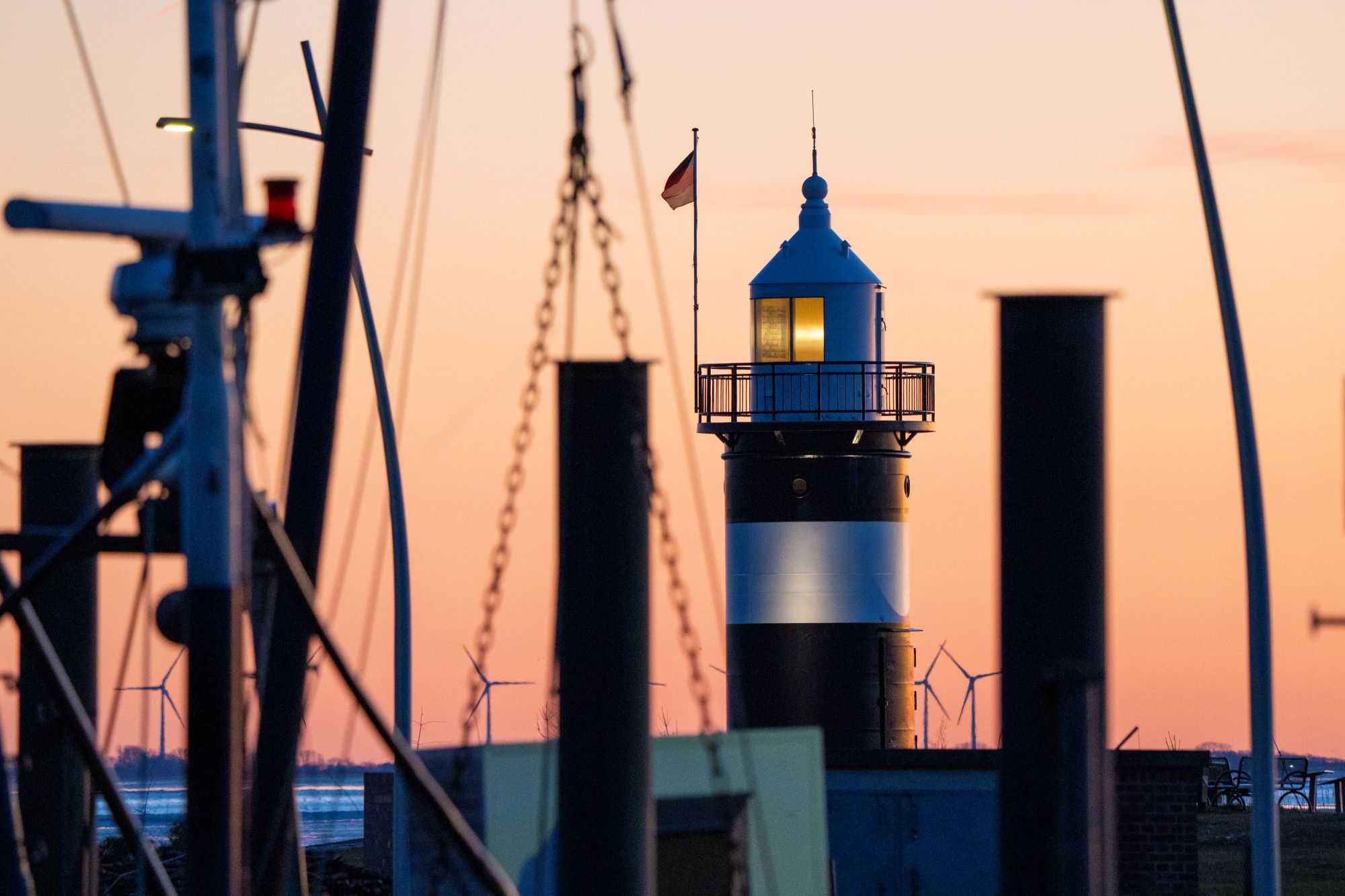 Leuchtturm Kleiner Preuße mit Sonnenuntergang